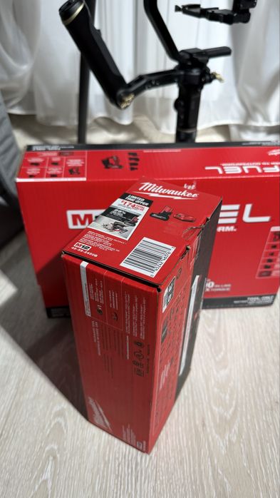 Milwaukee M12 REDLITHIUM HIGH OUTPUT XC5.0 — аккумулятор зарядное
