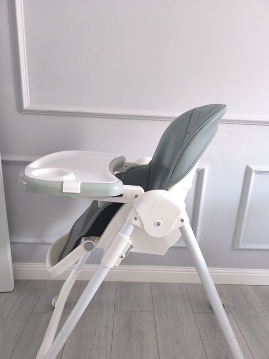 Продам стульчик для кормления