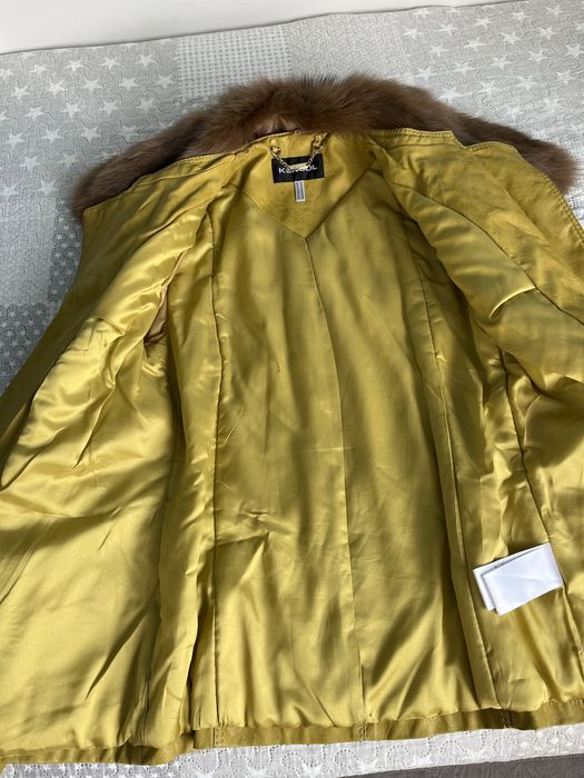 Дамско кожено яке