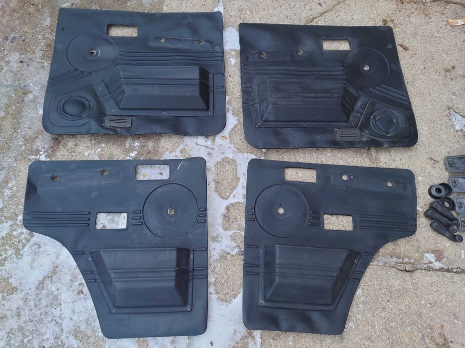 Fete usi ARO 244+accesorii