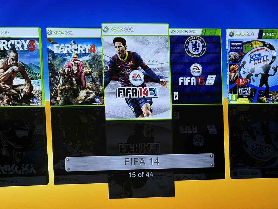 Игровая консоль xbox360 с 44 играми
