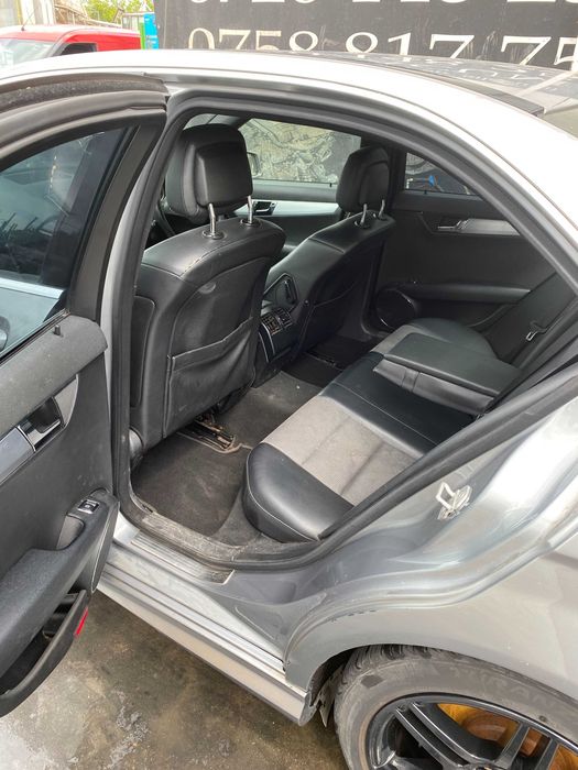 Dezmembrez mercedes c class w204 2.2d delphi AMG/bara amg w204/stop