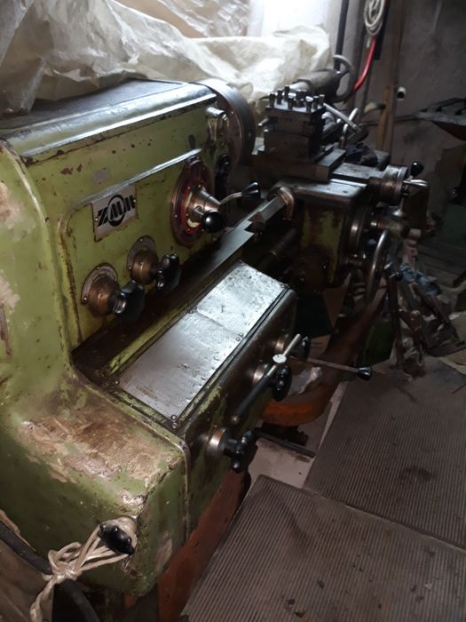 Оборудване, машини от дърводелска работилница и струг  Ц 11 А
