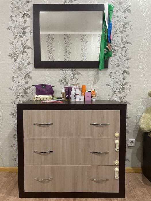 Продам спальный  гарнитура