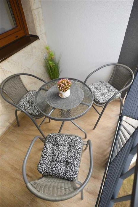 Дава се под наем Двустаен апартамент в Пловдив, Старият град - 54 кв.м за 285.6 € - Снимка #4