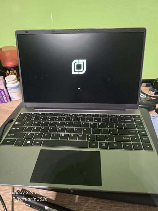 Laptop Jumper 12GB Ram SSD 256GB