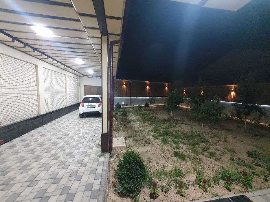 Koʻksaroy 6 sotu 6 xona+holl