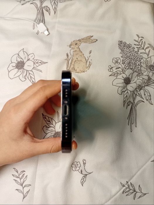 Обменяю iPhone 14 pro 128gb