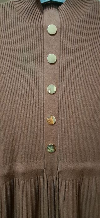 Продам платье новое