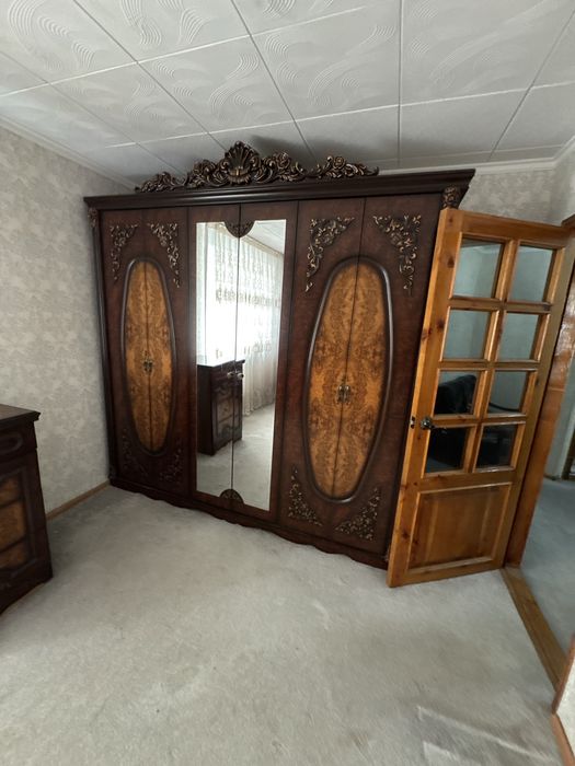 МАКЛЕРСИЗ, озим эгасиман, квартира шерикликка кизлага Яккасарой туман.