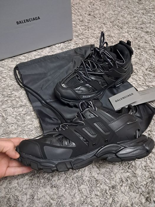 Balenciaga Track 42
