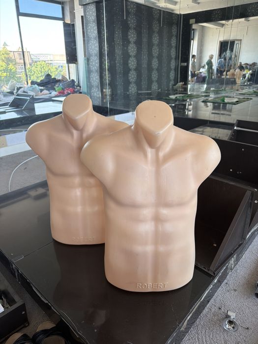 Maniken сотилади  30 та арзон берворилади
