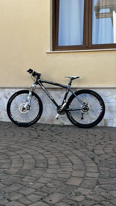 Vand MTB marca SCOTT Scale 20