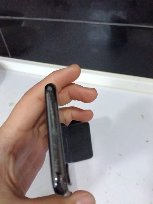 Айфон х 64 гигабайт АКБ 100