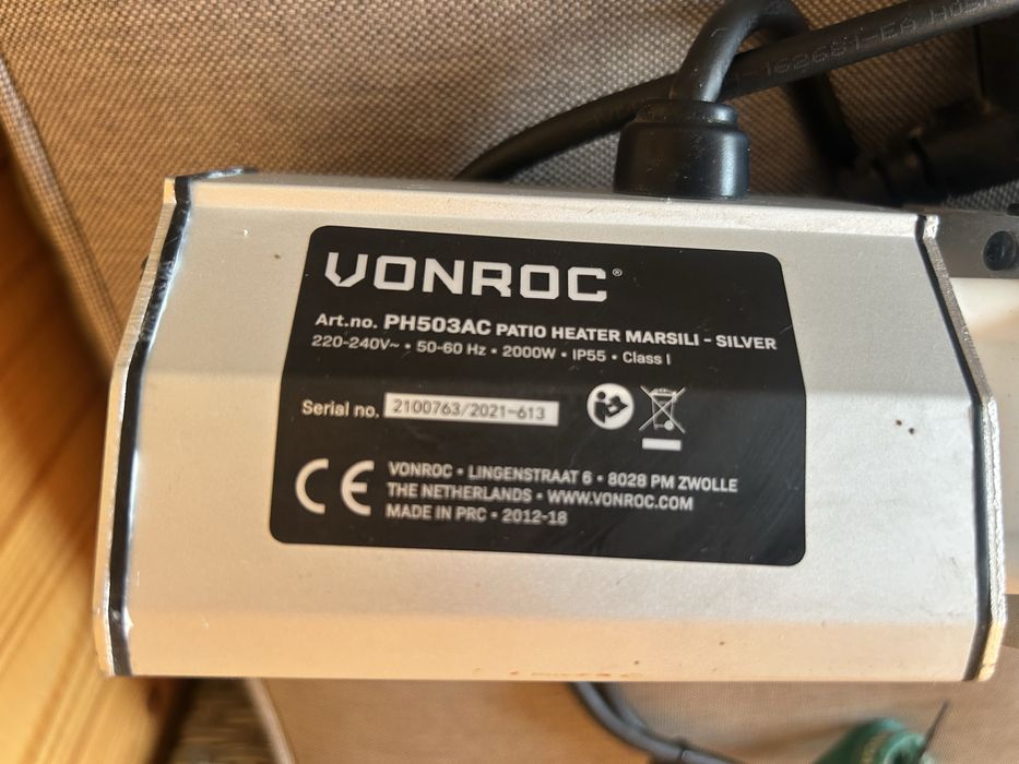 Incalzitor de terasa electric