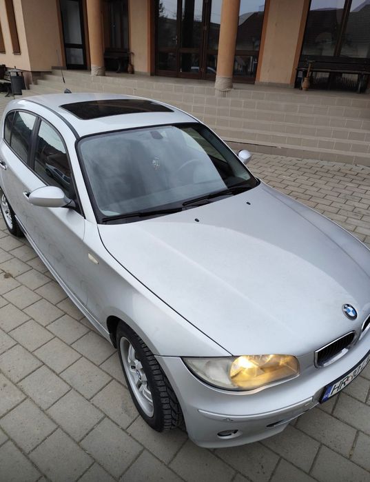 Masina BMW Seria 1.