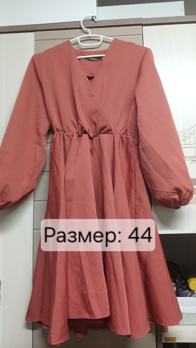 Продам красивые платья.