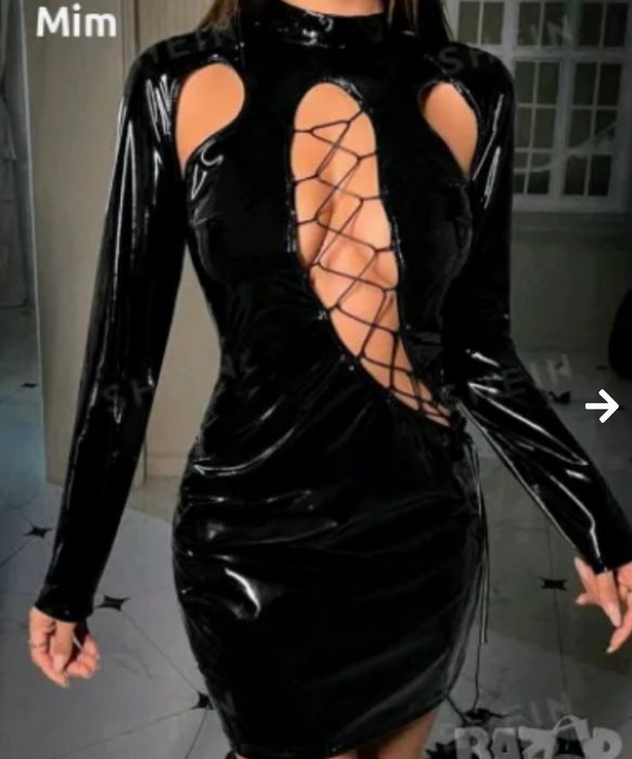 42 Черни лачени сандали на платформа с ток 16.5 и Черна лачена рокля