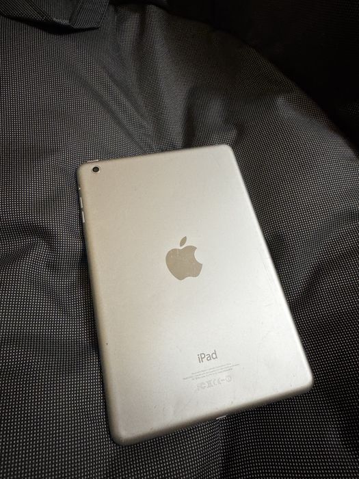 Ipad mini  64gb.