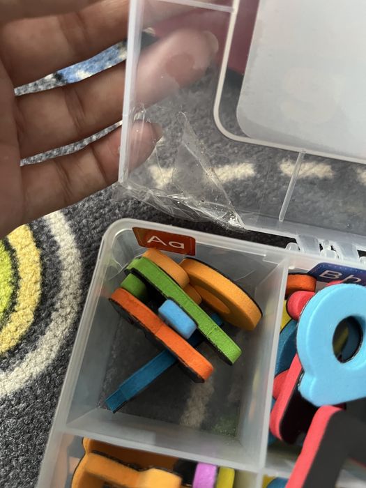 set magnetic rezervat!