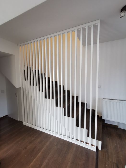 Riflaje și balustrade din lemn masiv