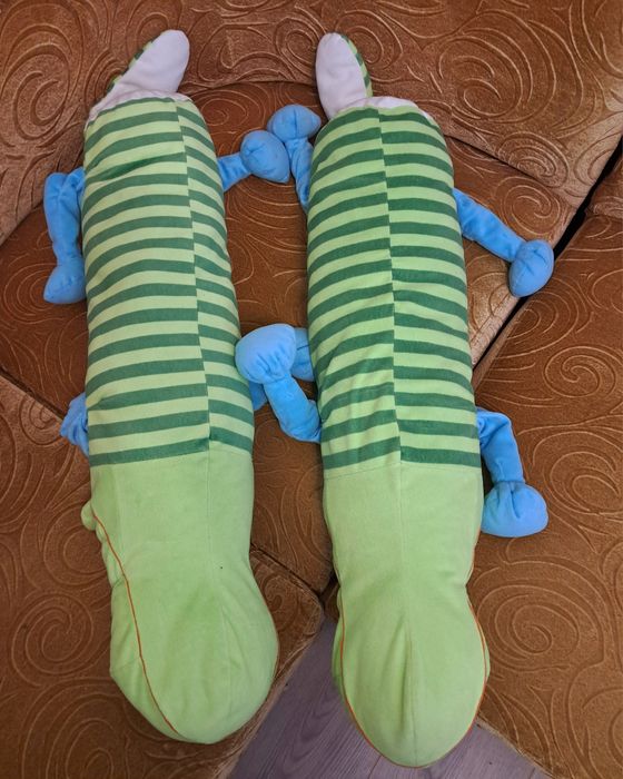 2 crocodili IKEA 90cm