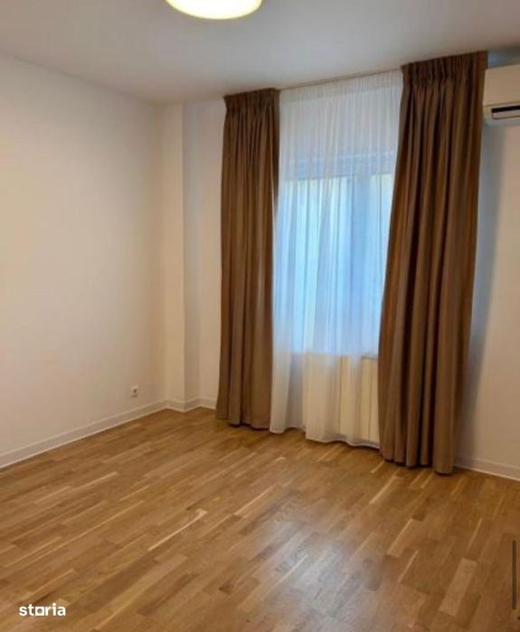 Apartament 4 camere parter-complex cu acces la grădină si piscina