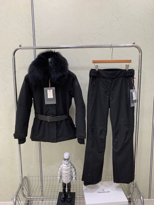 Горнолыжный костюм Monclear