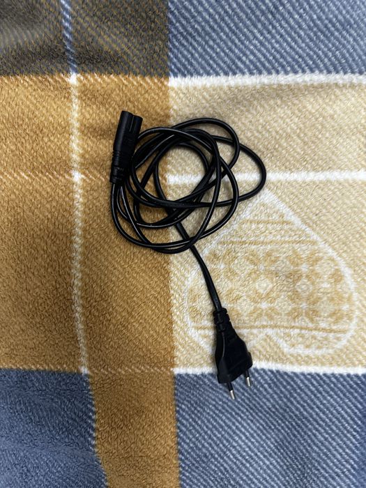 Продам PlayStation 4 fat