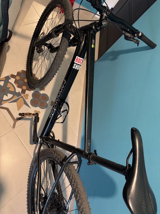 MTB Cannondale Black