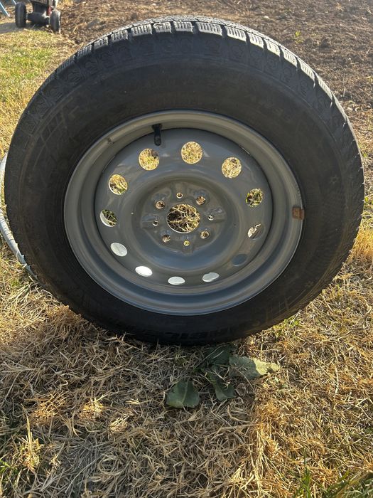 Зимные шины 185/65/R14