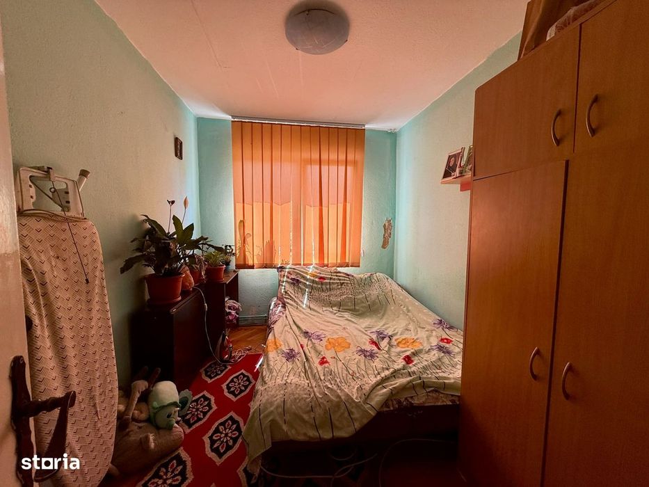 COMISION 0% Apartament cu 3 camere, etaj 2, zona Cetatii