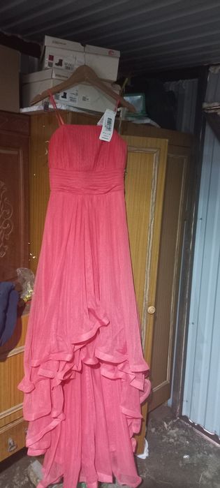 Продам новые платья, размер 42-46