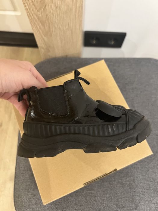 Ботинки для малышки 22 размер Zara