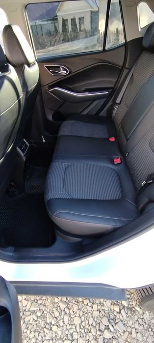 Срочная продажа автомобиль JAC js4