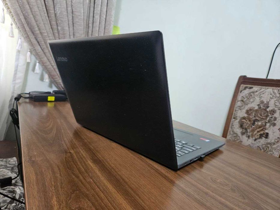 Продаю ноутбук Lenovo