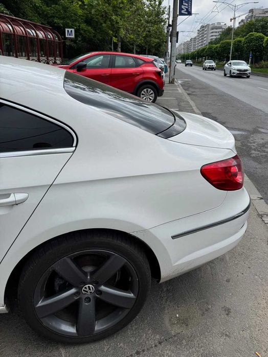 VOLKSWAGEN PASSAT CC – 2009 (151.000 km )