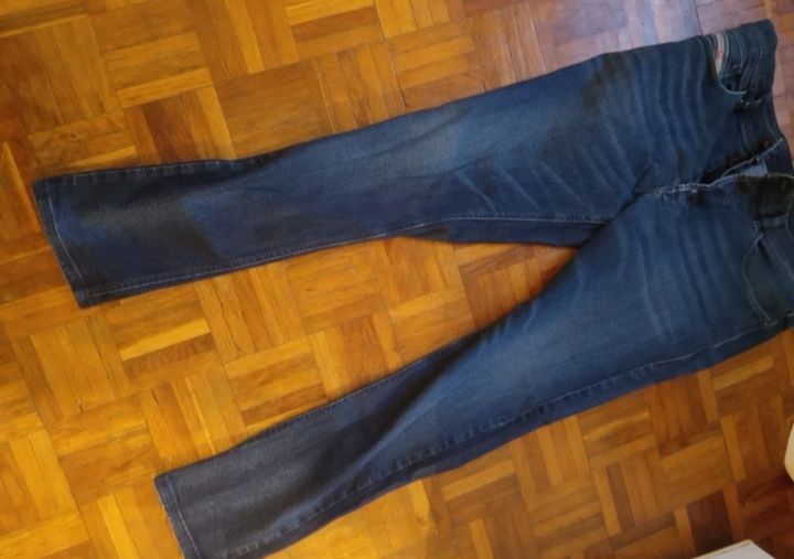 Lot 3 perechi blugi bărbătești DIESEL originali (Tepphar Slim-Carrot) – Mărimea W34 L32