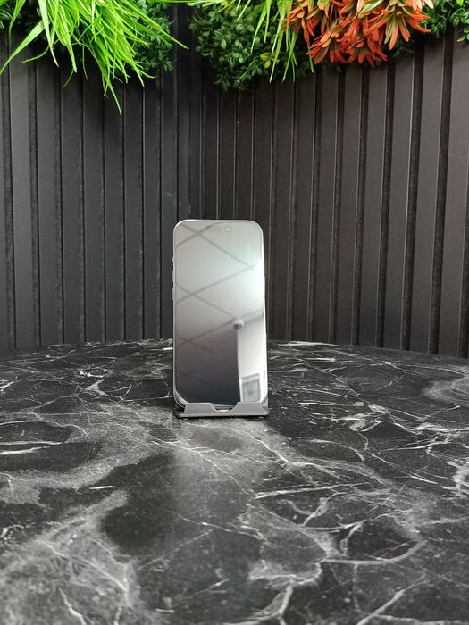 Noble Amanet - iPhone 15 - Baterie 92% - Că NOU - Impecabil