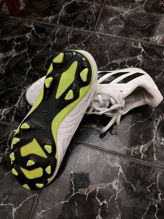 Стоножки за футбул Nike, Puma,  kipsta