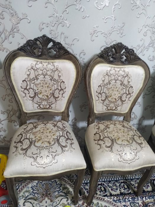 Стулья в отличном состоянии