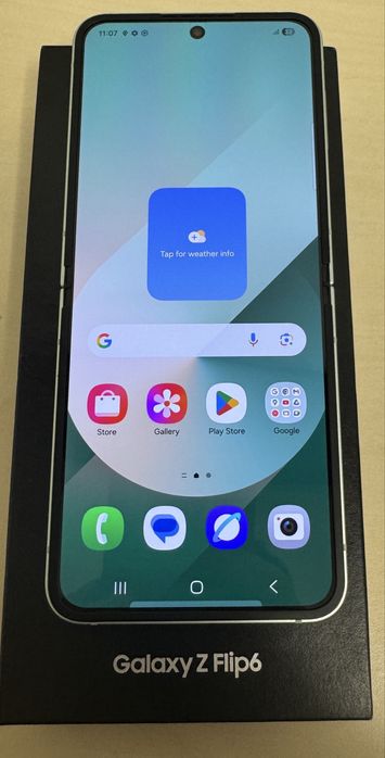 Samsung Galaxy Z Flip6 256Gb Mint 0 cicluri