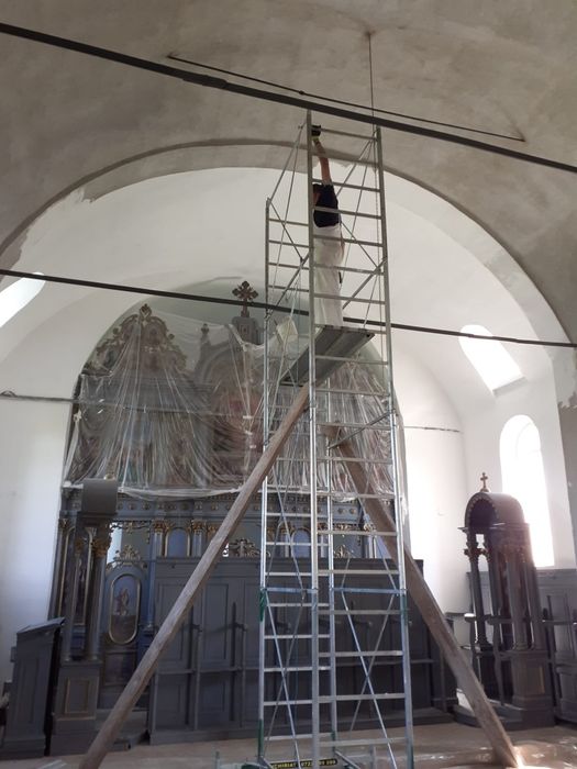 Schela de închiriat mobila