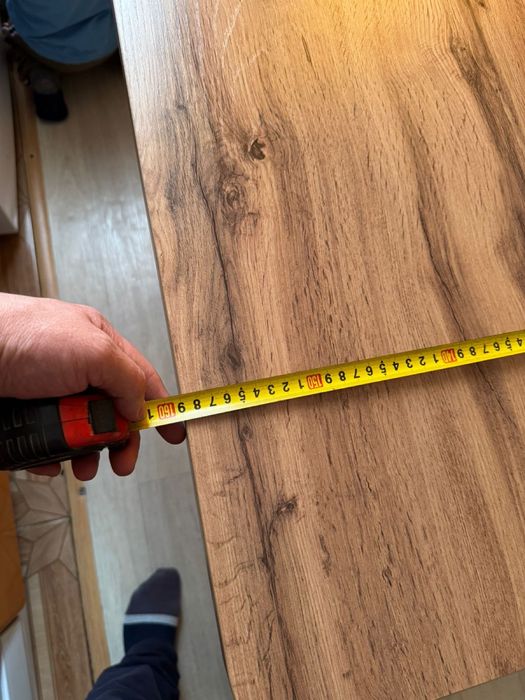 Кухонный стол и стулья