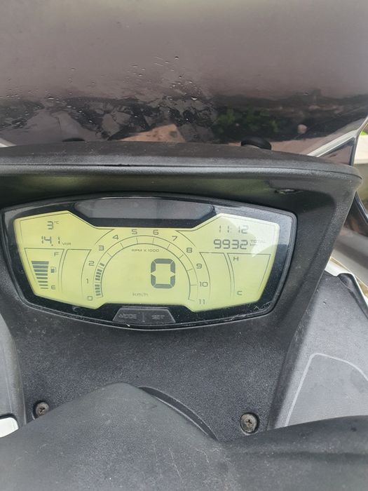 Vând Aprilia SXR 50