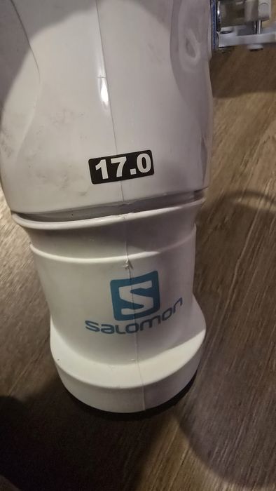 Clăpari Solomon fete mărimea 28 (EU) noi cu eticheta