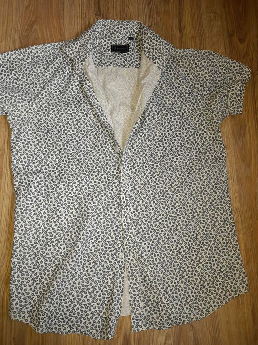 Лот къси панталони и риза