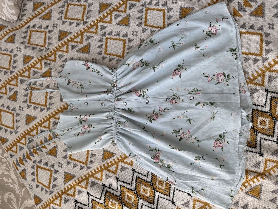 Женские платья 42-44р