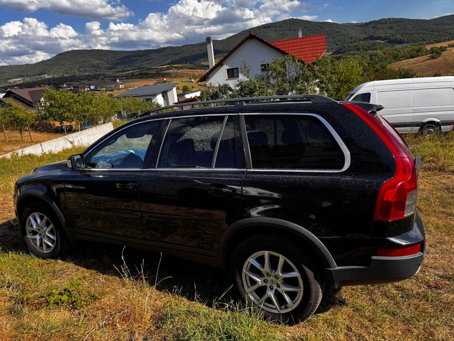 Volvo XC90 2007 • 2.4 Diesel D5 • Cutie Manuală • 5 Locuri