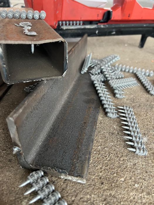 Cuie pistol cu factura